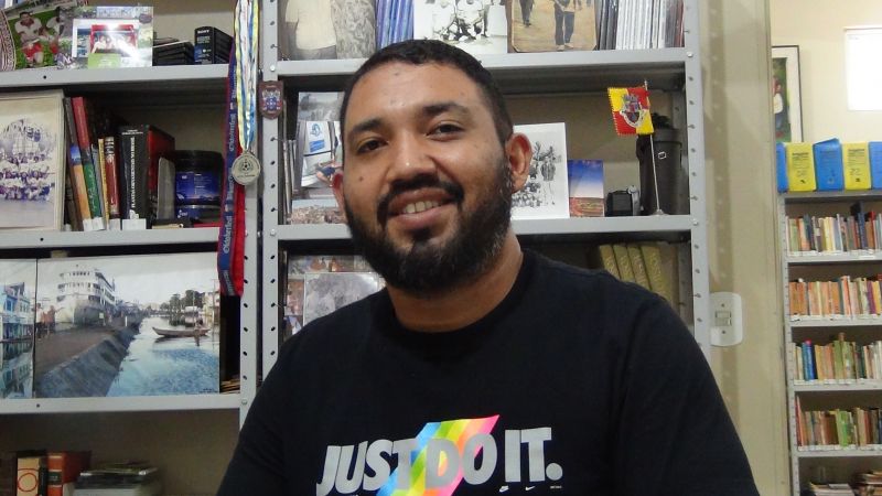 Thiago Santos - Professor